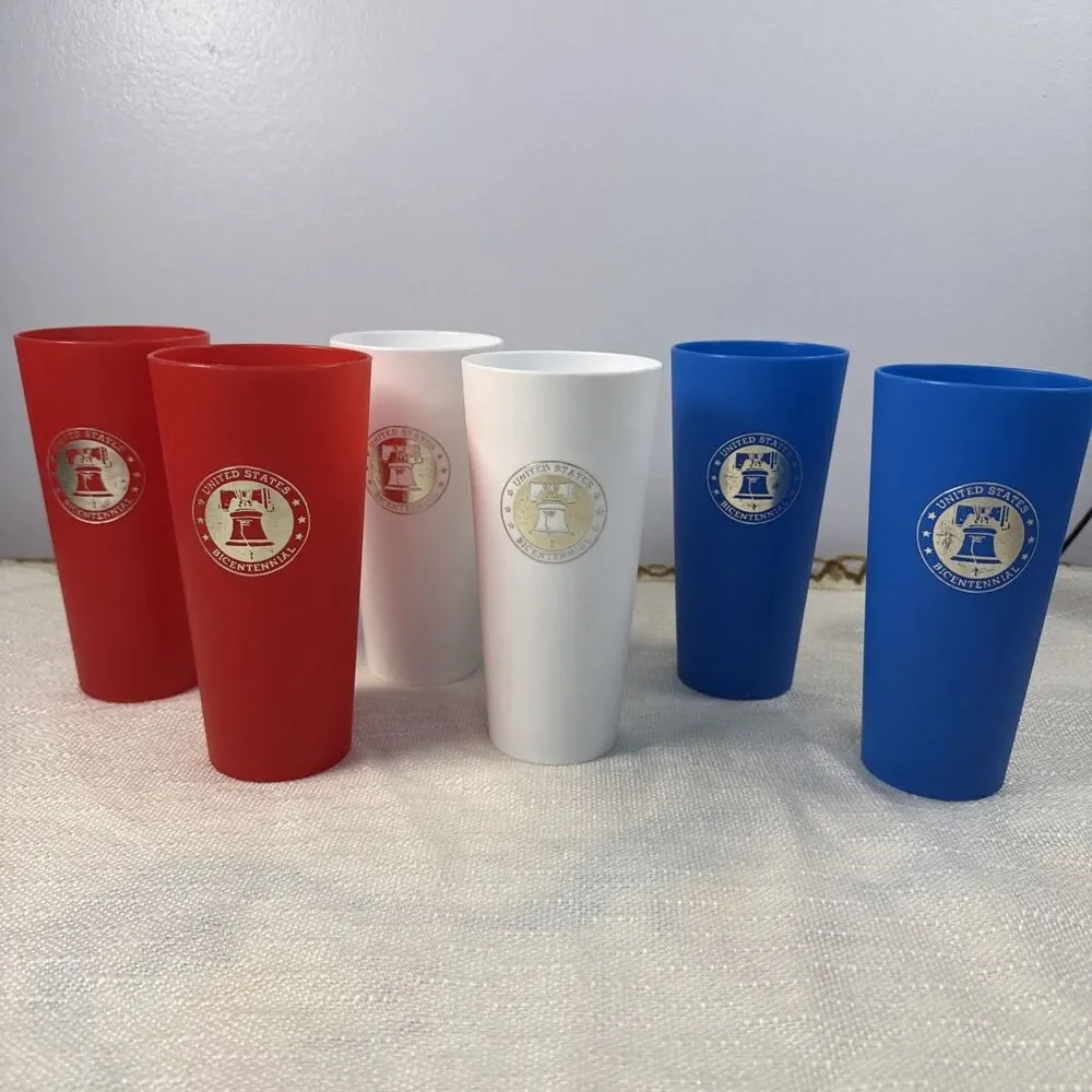 Vintage United States Bicentennial Red White and Blue 12oz Plastic Cups Set Of 6